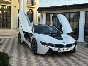 2015 BMW i8 plug in hybrid — miniatura 5