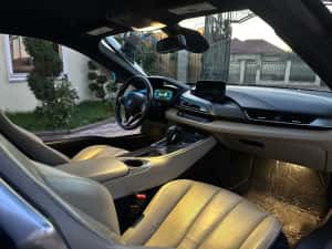 2015 BMW i8 plug in hybrid — miniatura 8