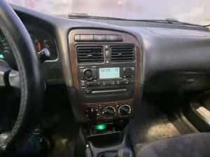 Vand Toyota Avensis 2002 Benzina 1799 cmc Neavariata — miniatura 6