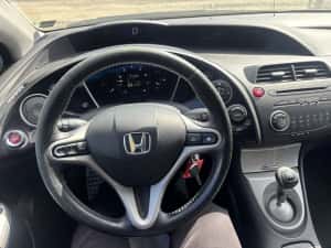 ‼️Honda Civic 2007 cu motor de 1,4 benzina 85 cp‼️ — miniatura 8