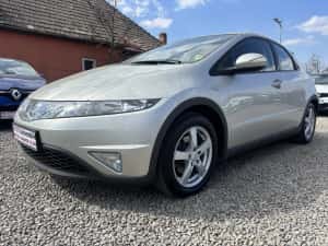 ‼️Honda Civic 2007 cu motor de 1,4 benzina 85 cp‼️ — miniatura 9