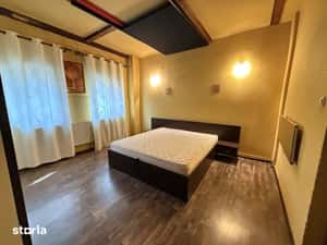 Apartament la curte comuna, 2 camere, 48 mp utili si teren comun 550 m — miniatura 6