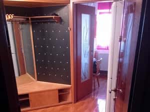 Apartament 2 camere de inchiriat cartierul Tractorul — miniatura 4