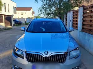 Skoda Superb Combi 4x4 Automată 2.0, 2016 – Panoramic — miniatura 9