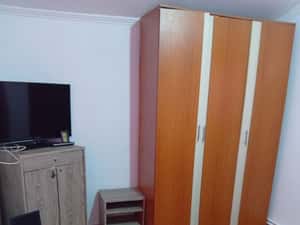 Garsonieră cu utilitati incluse 250€ — miniatura 4