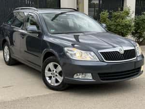 Skoda Octavia Diesel, Combi, spațios, perfect pentru familie — miniatura 1