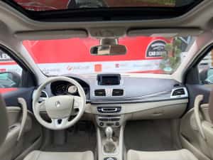 ‼️CHRISTMAS SALES -500€ Renault Megane 3 Initiale/Piele/Pano/Xenon — miniatura 6