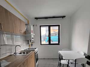 Apartament de inchiriat, contract ANAF, incalzire in pardoseala — miniatura 1