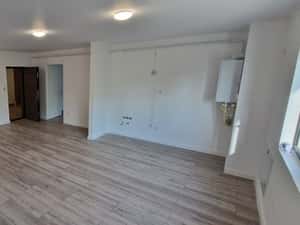 Apartament 2 camere open space, 58 mp, Bals zona centrala — miniatura 4