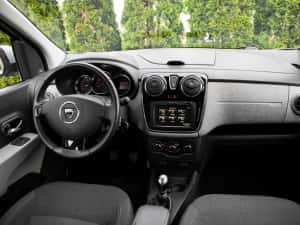 Dacia Lodgy 1.5 Diesel~Navigație~Senzori parcare ~Euro 5 — miniatura 5