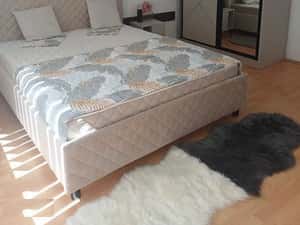 Central bachelor apartment for rent. Parking included. — miniatura 3