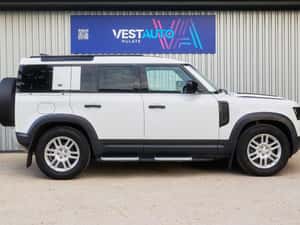 Land Rover Defender Automată 240 HP Diesel — miniatura 3
