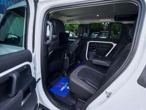 Land Rover Defender Automată 240 HP Diesel — miniatura 6
