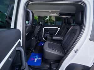Land Rover Defender Automată 240 HP Diesel — miniatura 7