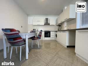 Apartament 4 camere, 2 balcoane, garaj si boxa pe str. Cometei — miniatura 5