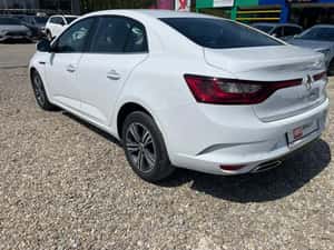 RENAULT MEGANE 1.3 140 CP — miniatura 4