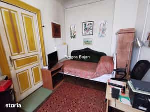 Curte in proprietate exclusiva // 180mp // Acces stradal — miniatura 6