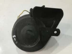 Claxon dreapta Mercedes CLS C219 w219 Limuzina