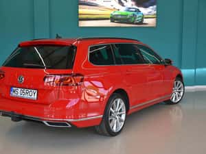 Volkswagen Passat Automată 218 HP Hibrid - 2020 — miniatura 3