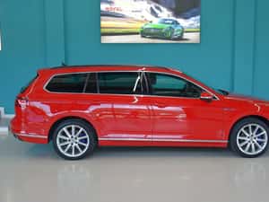 Volkswagen Passat Automată 218 HP Hibrid - 2020 — miniatura 5