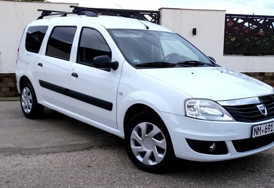 Dacia Logan MCV ‼️2012 ‼️ 1.6 BENZINA ‼️Clasic 8 Valve‼️INMATRICULAT‼️EURO 5 — fotografie 1 din 10