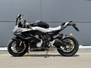 Motocicleta CFMOTO 675SR R '26 — miniatura 4