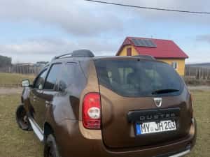 Duster4x4  2012 1.6 benzina + GPL!! Laureat piele/full!!! Top — miniatura 4