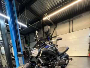 Ducati Diavel 1200 — miniatura 2