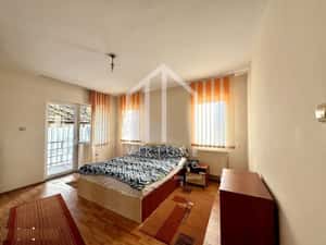 Apartament cu 3 camere, 65mp utili+balcon (8mp), parcare, Turnisor — miniatura 3