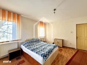 Apartament cu 3 camere, 65mp utili+balcon (8mp), parcare, Turnisor — miniatura 4