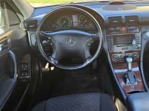 Mercedes C200 Kompressor Automat impecabil — miniatura 3