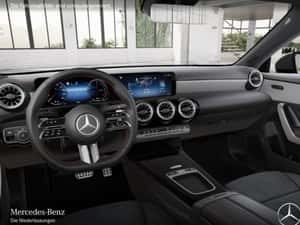 Mercedes-Benz CLA 250 Hibrid, 5.954 km, Automată — miniatura 7