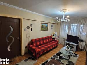 Blv BUCURESTI - decomandat |57 mp utili | Vedere bulevard