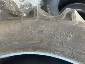 Anvelope 13.6-28 noi cu 8 pliuri marca BKT cu livrare rapida — miniatura 3