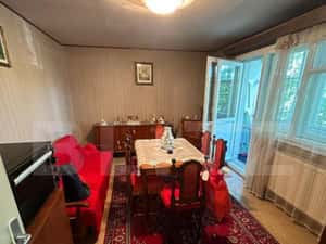Apartament cu 3 camere, decomandate, boxa, centrala, zona Primaverii — miniatura 4