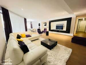 Apartament 4 camere Cortina Residence-2 locuri de parcare