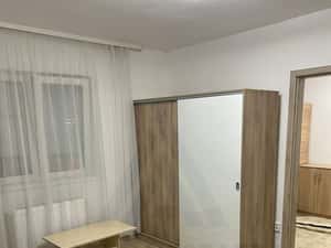 Apartament 2 camere 40 mp utili etajul 1 Zona Cedonia