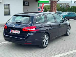 Peugeot 308 1.5 Blue-HDi Allure 2019 Cutie Manuala Euro 6 Cash sau Rate fixe — miniatura 4