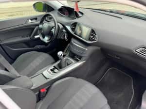 Peugeot 308 1.5 Blue-HDi Allure 2019 Cutie Manuala Euro 6 Cash sau Rate fixe — miniatura 7