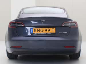 Tesla Model 3 Berlină, 91.257 km, electric, 351 cp — miniatura 7