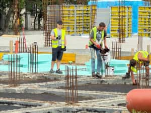 Caut Dulgheri cofratori si fierari betonisti! — miniatura 3