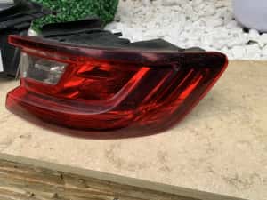 Lampa stop Renault Megane 4 partea dreapta hatchback an 2016/2019 — miniatura 3