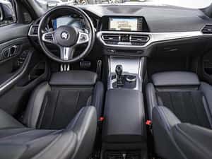 BMW 330i X-Drive 4x4 benzina 258CP — miniatura 6