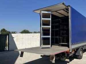 Autoutilitara / duba prelata si lift 4.2 metri inchiriez, transport marfa , mobila , diverse / weekend — miniatura 8