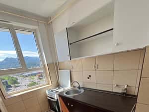 Garsonieră confortabilă cu balcon în Astra — miniatura 3