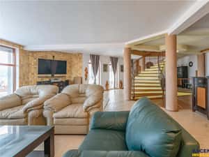 Castelariu:spectacol panoramic,locatie prestigioasa,exclusivist confort,Central, Brasov — miniatura 4