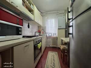 Etaj 3, apartament cu 2 camere Mircea cel Batran — miniatura 3