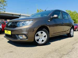 Dacia Sandero, 92.000 km, 0,9 TCe 90 cp, clima, navigatie