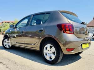 Dacia Sandero, 92.000 km, 0,9 TCe 90 cp, clima, navigatie — miniatura 5
