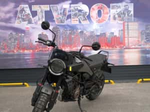 Husqvarna Svartpilen 125 '24 SH — miniatura 3